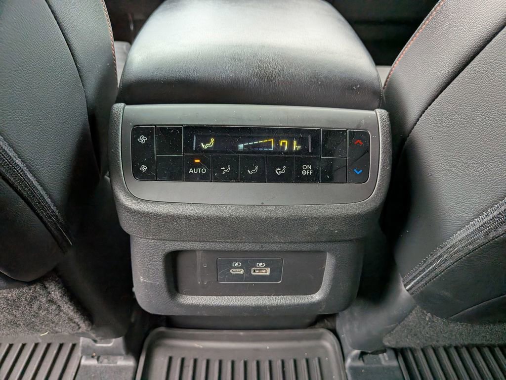 Used 2024 Nissan Pathfinder Rock Creek AWD/4WD image 35