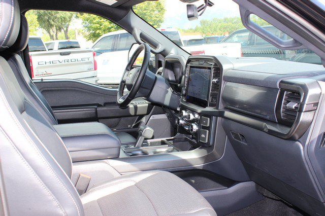 Used 2025 Ford F150 Lariat w/ Bed Utility Package AWD/4WD image 13