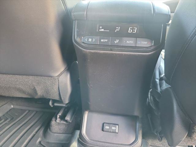 Certified 2024 Toyota Highlander XSE FWD image 32