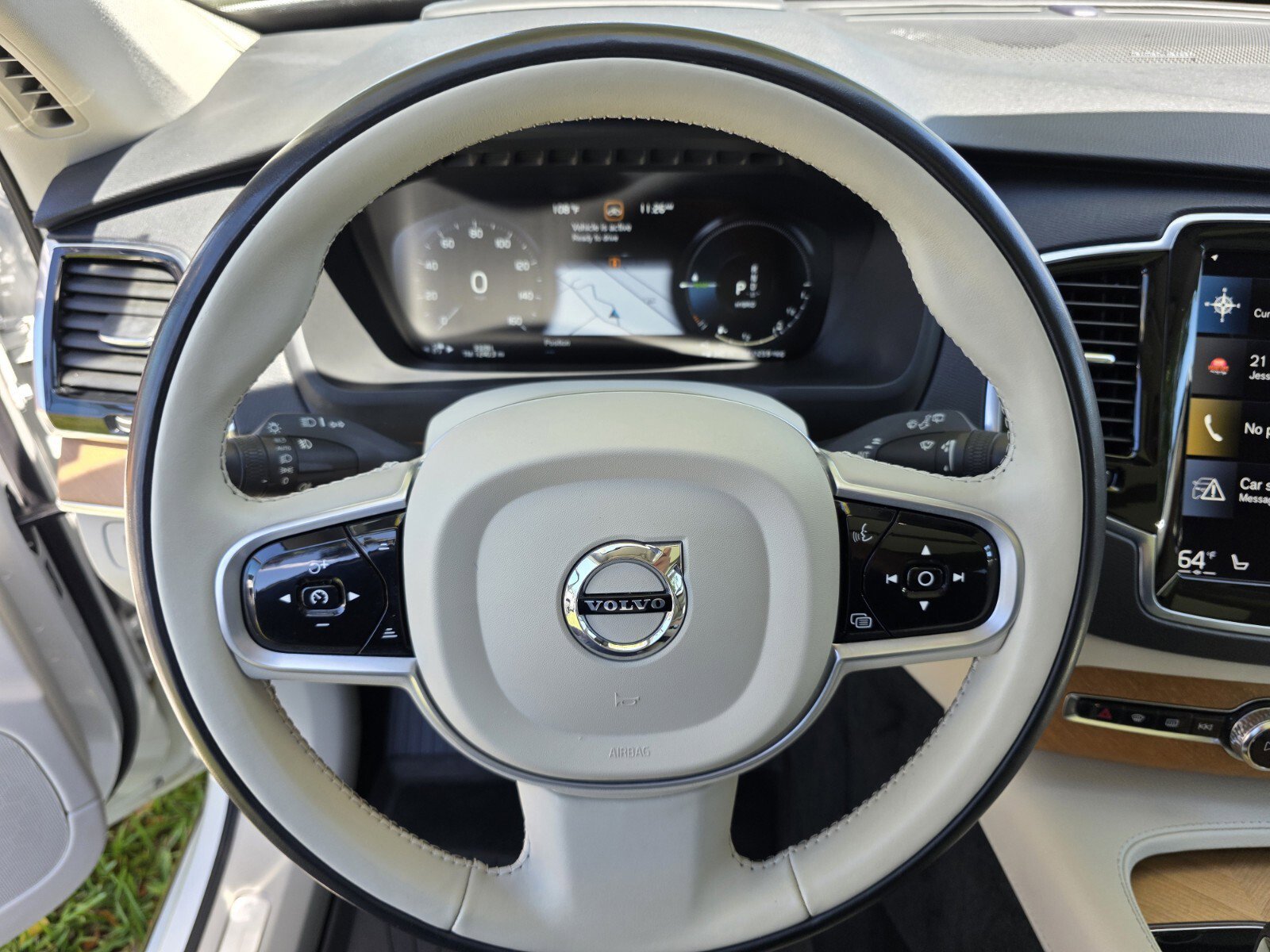 Used 2022 Volvo XC90 T8 Inscription Expression w/ Advanced Package AWD/4WD image 18