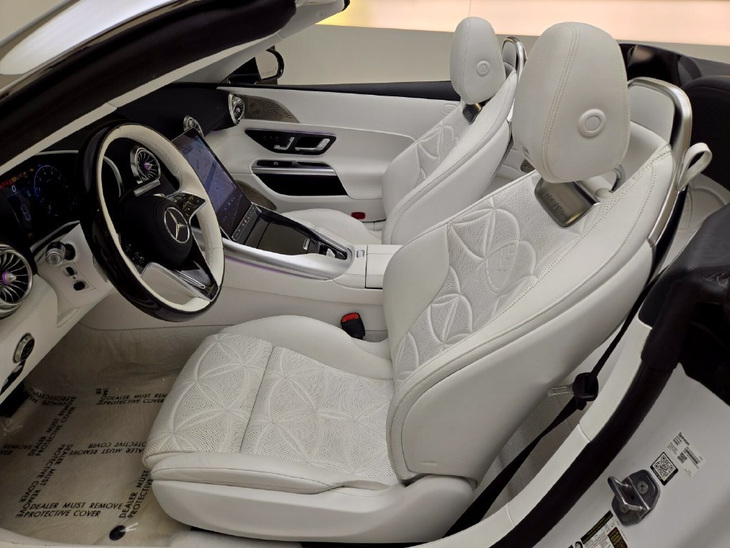 Used 2026 Mercedes-Benz Maybach SL 680 image 17