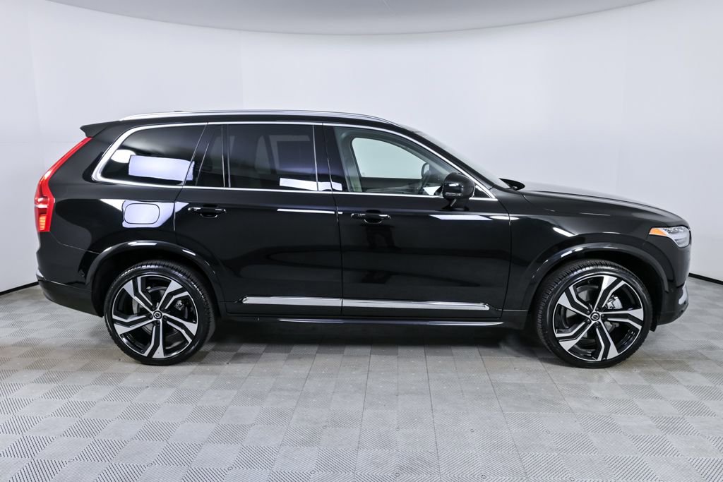Certified 2024 Volvo XC90 B6 Ultimate w/ Protection Package image 29