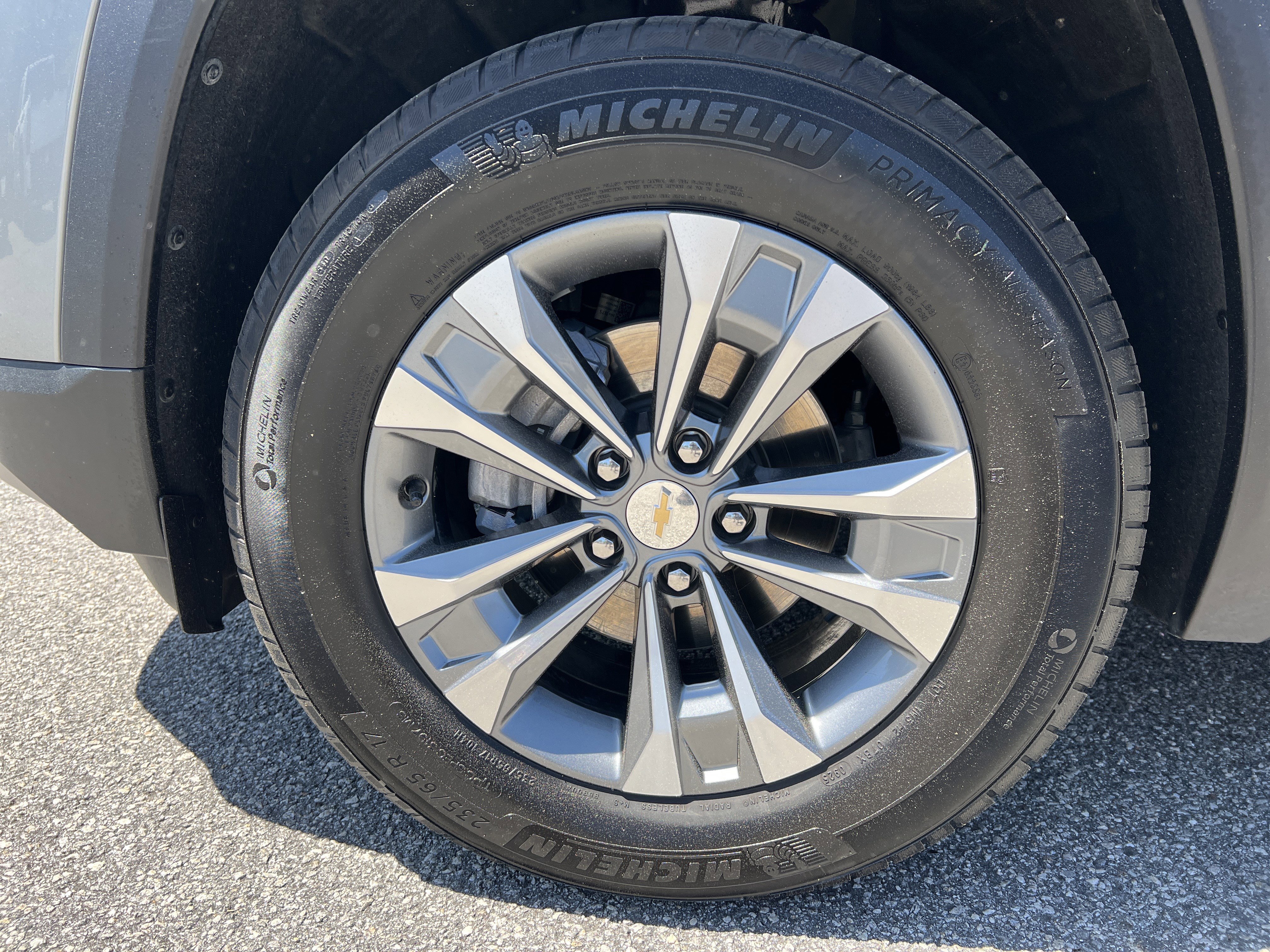 Used 2025 Chevrolet Equinox LT AWD/4WD image 21