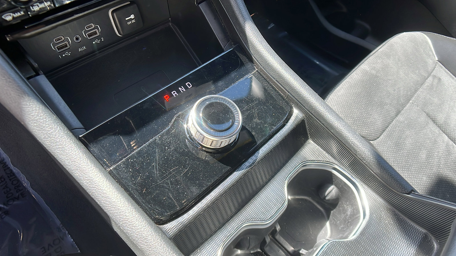 Used 2024 Jeep Grand Cherokee L Laredo image 32