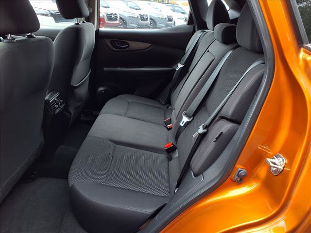 Used 2021 Nissan Rogue Sport S image 10