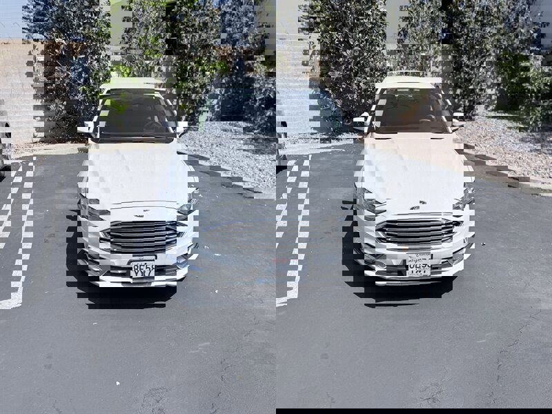 Used 2018 Ford Fusion S w/ Equipment Group 101A image 3