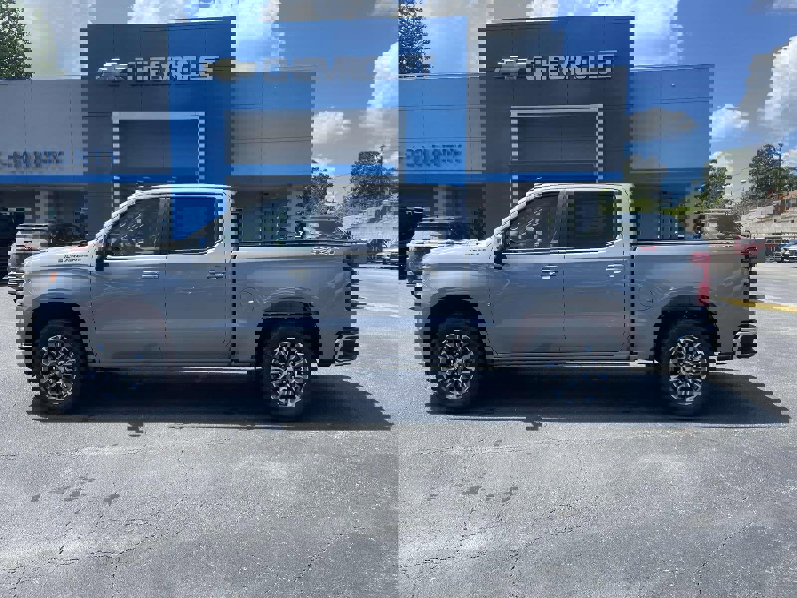 New 2025 Chevrolet Silverado 1500 LT w/ All Star Edition Plus image 5
