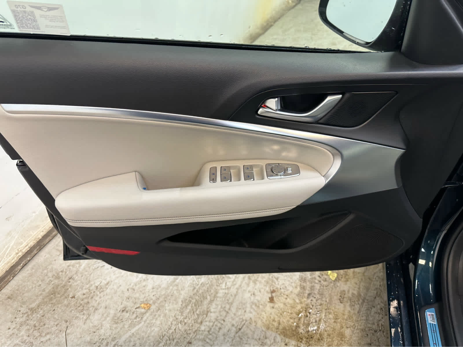 New 2025 Genesis G70 2.5T AWD/4WD image 10