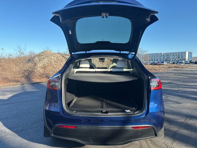 Used 2023 Tesla Model Y Long Range image 21
