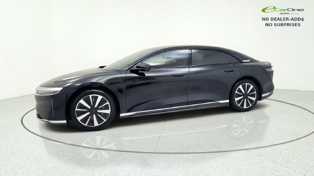 Used 2025 Lucid Air Pure RWD image 4