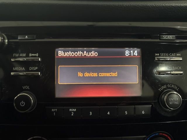 Used 2017 Nissan Rogue S image 21