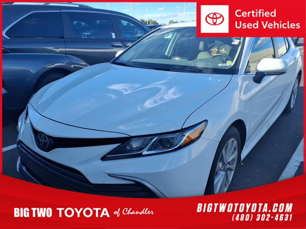 Certified 2024 Toyota Camry LE image 1