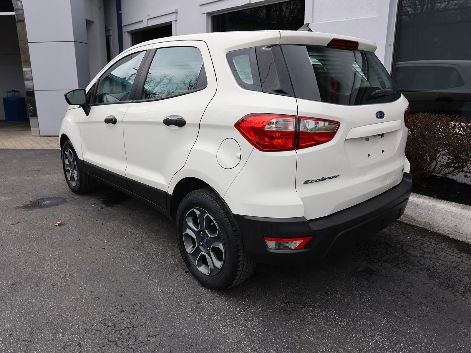 Used 2020 Ford EcoSport S image 5