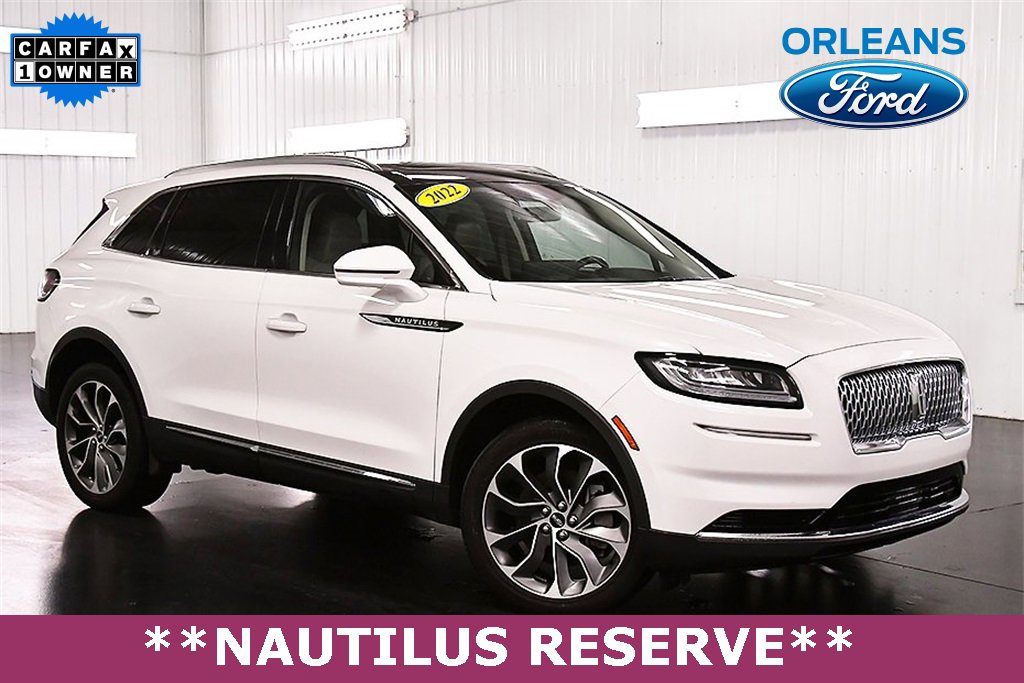 Used 2022 Lincoln Nautilus Reserve image 1