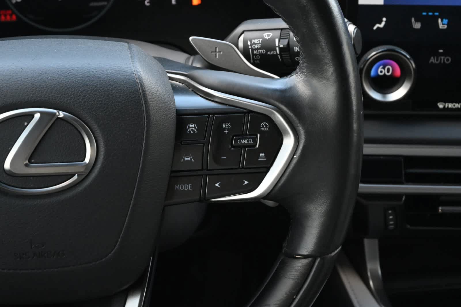 Used 2024 Lexus RX 350 Premium w/ Accessory Package (Z1) FWD image 11