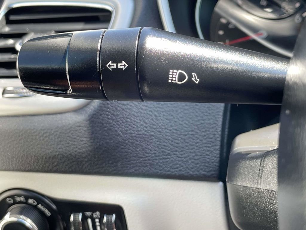 Used 2020 Jeep Compass Latitude FWD image 29
