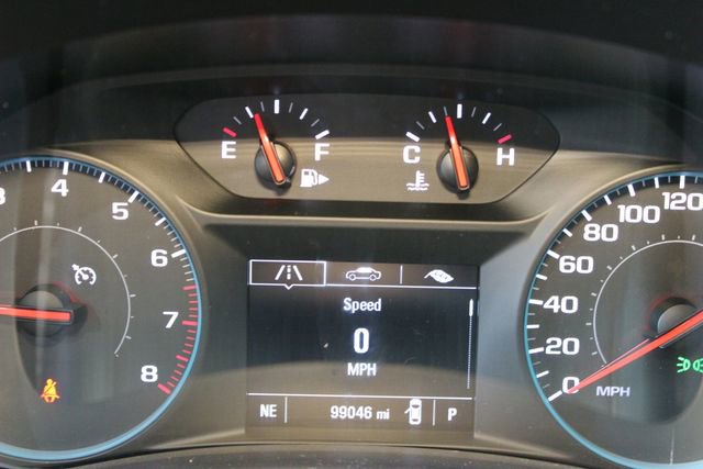 Used 2021 Chevrolet Malibu LT FWD image 18
