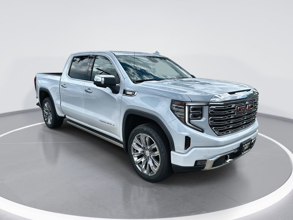 New 2026 GMC Sierra 1500 Denali w/ Denali Reserve Package