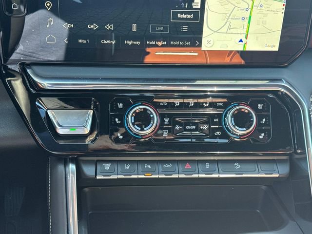 New 2026 GMC Sierra 2500 Denali Ultimate w/ LPO, Black Badging Package image 33