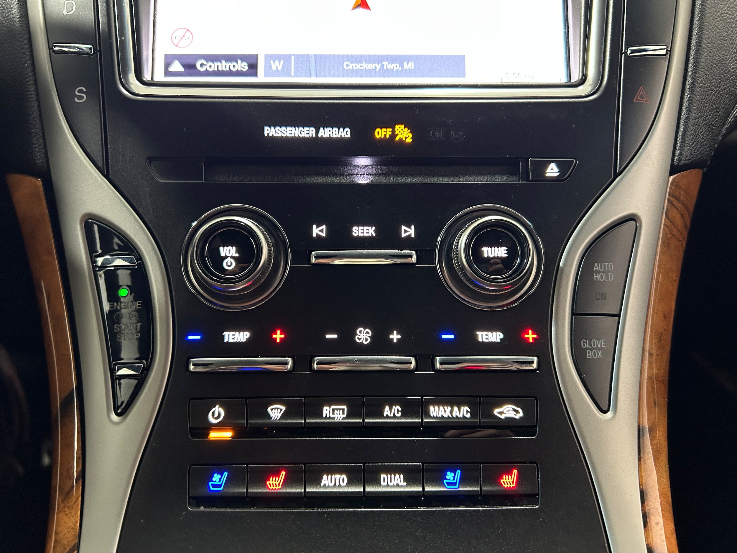 Used 2019 Lincoln Nautilus Reserve AWD/4WD image 10