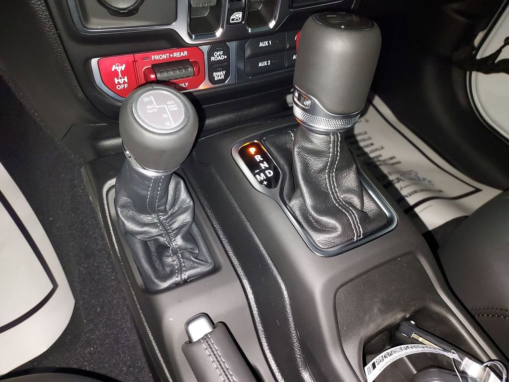 New 2026 Jeep Wrangler Unlimited Rubicon AWD/4WD image 26