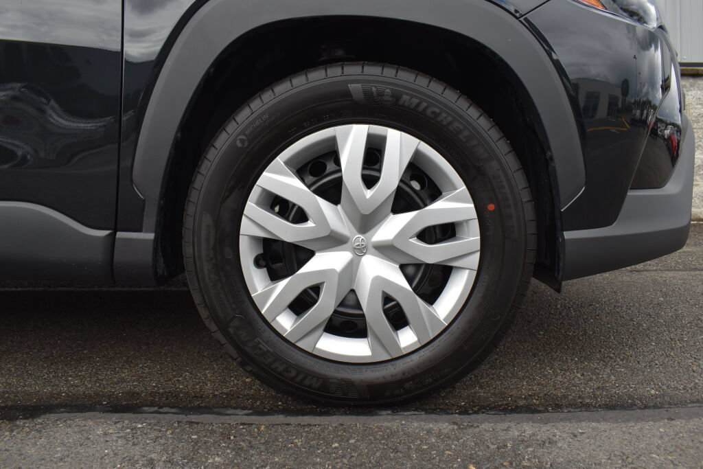 Certified 2026 Toyota Corolla Cross L AWD/4WD image 28