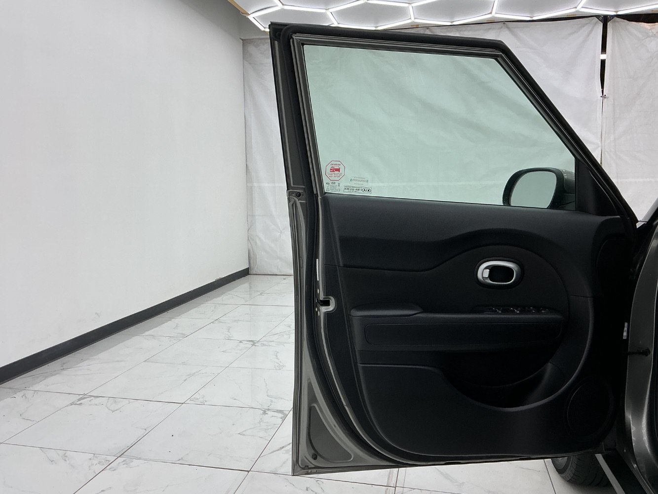 Used 2019 Kia Soul w/ Convenience Package FWD image 18