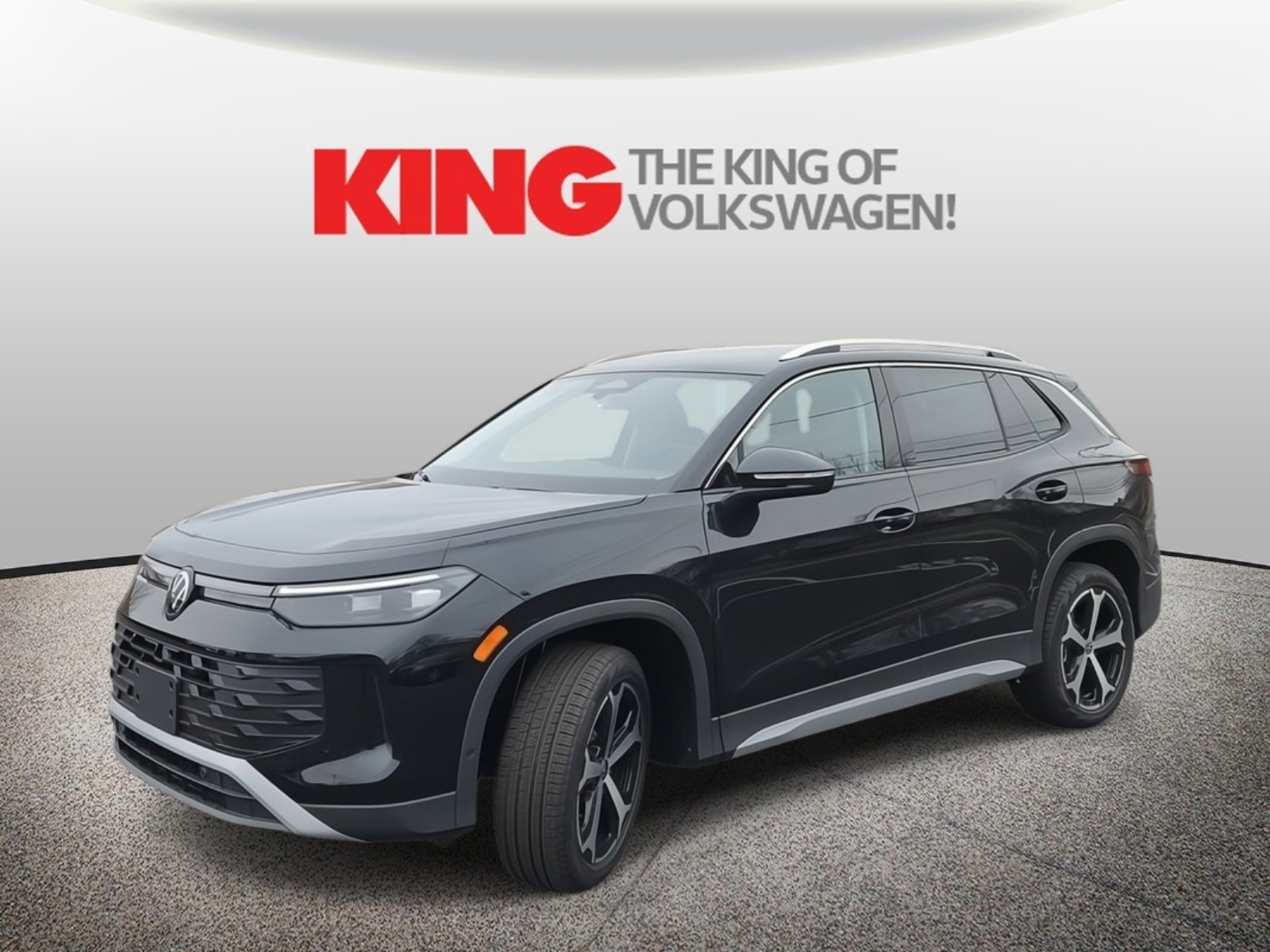 New 2026 Volkswagen Tiguan SE image 8