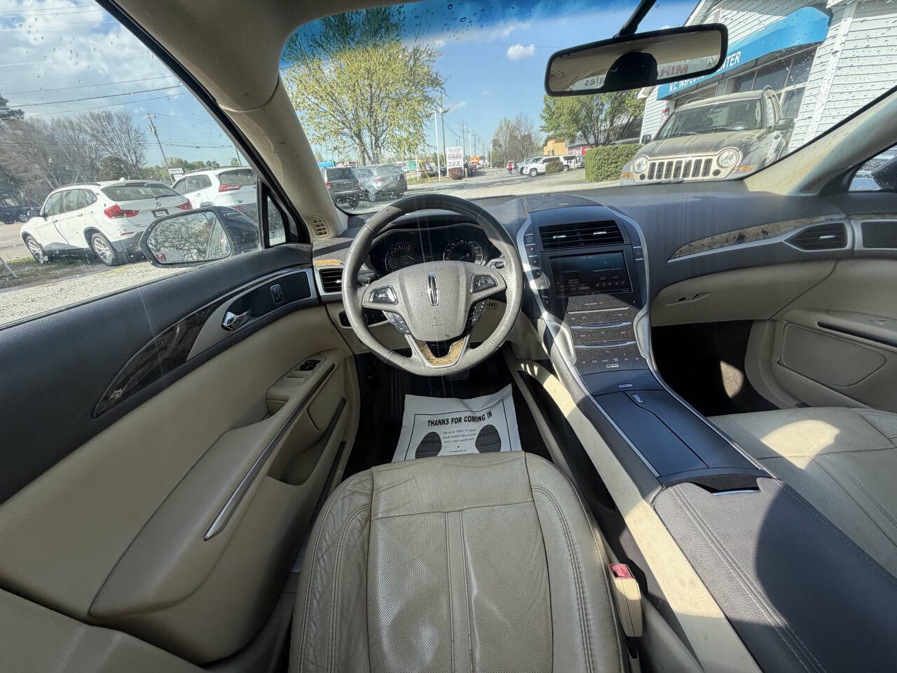 Used 2014 Lincoln MKZ image 23