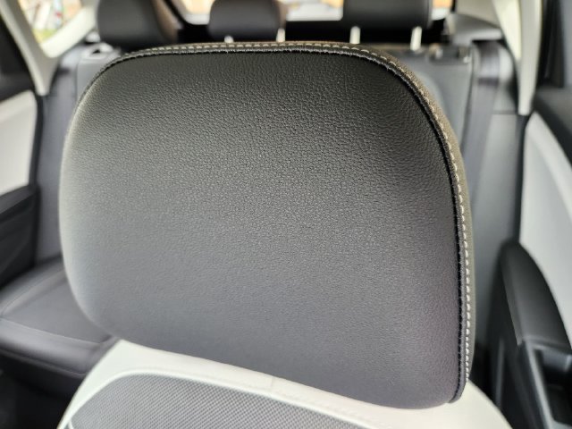 New 2026 Volkswagen Taos SE AWD/4WD image 13