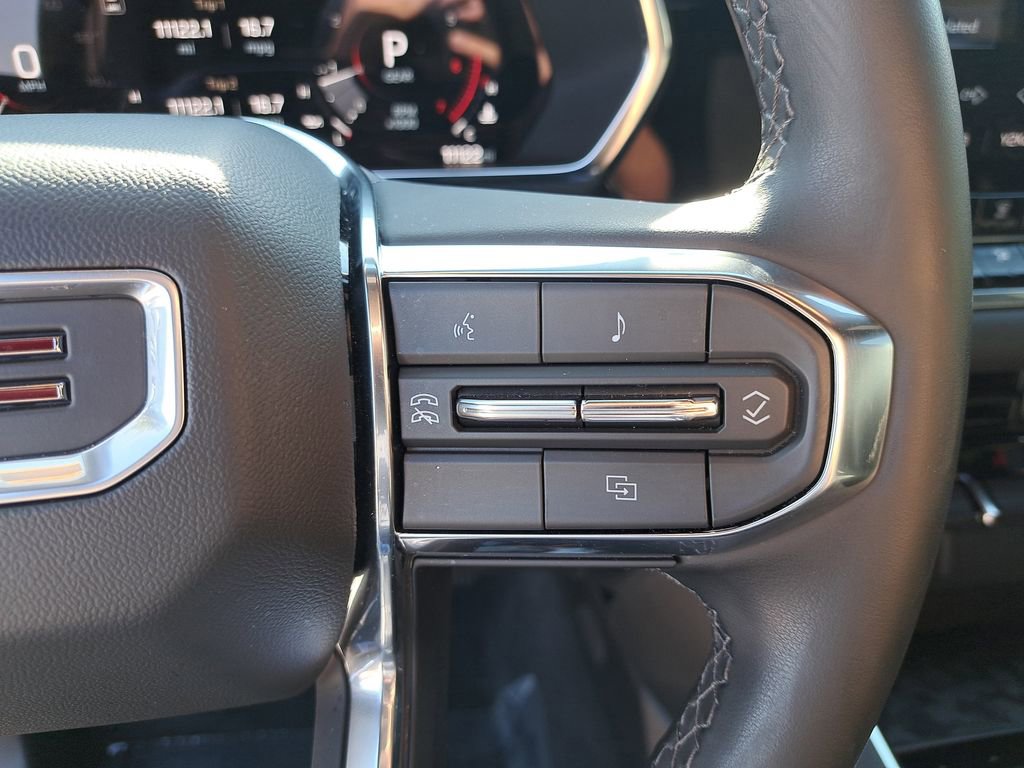 Used 2025 GMC Canyon Elevation image 19