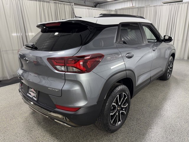 Used 2021 Chevrolet TrailBlazer ACTIV w/ Sun and Liftgate Package image 4