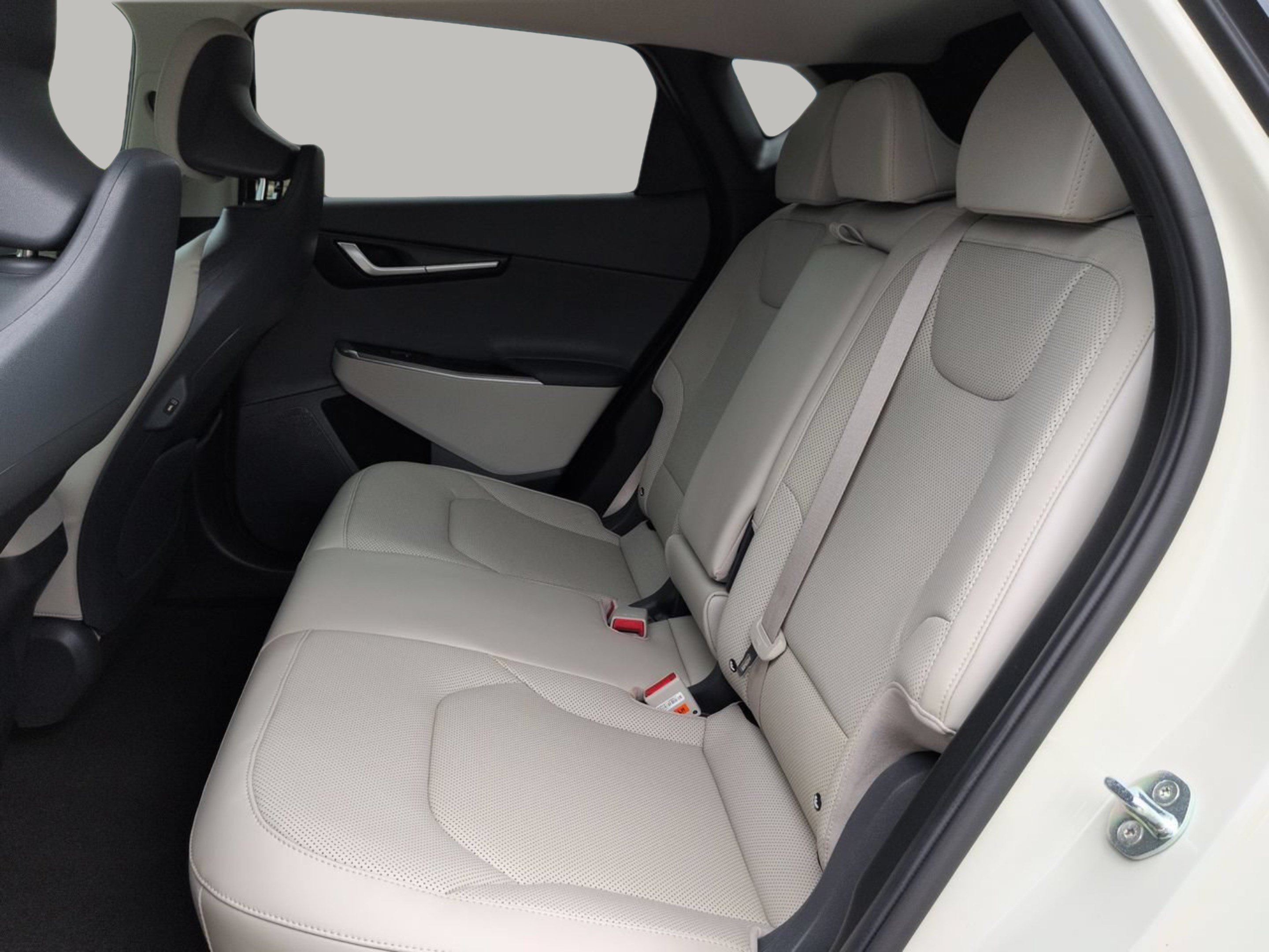 Certified 2022 Kia EV6 Wind w/ Wind Technology Package AWD/4WD image 18