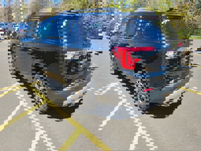 Used 2020 GMC Acadia SLE w/ Driver Convenience Package AWD/4WD image 5