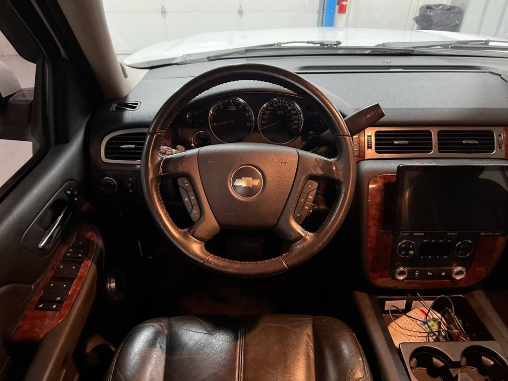 Used 2007 Chevrolet Tahoe LT w/ LT Preferred Equipment Group AWD/4WD image 11