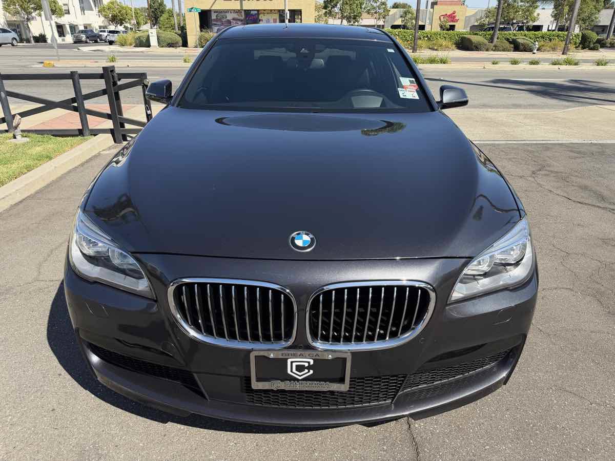 Used 2015 BMW 750Li RWD image 11
