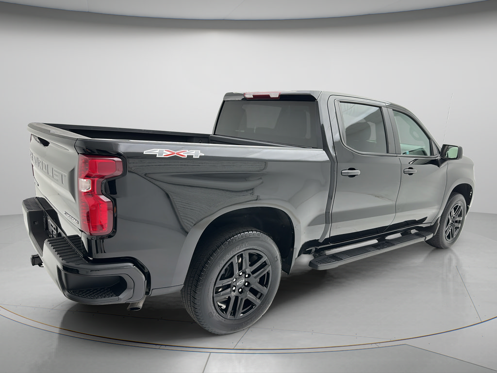Used 2024 Chevrolet Silverado 1500 Custom AWD/4WD image 5
