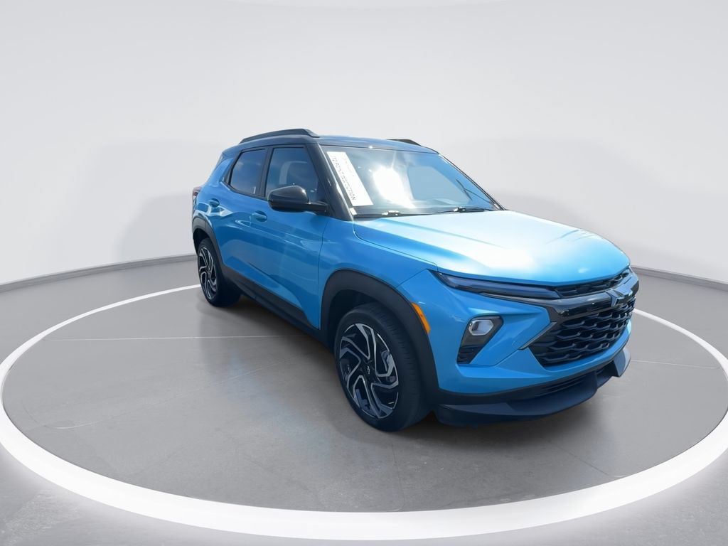 Used 2025 Chevrolet TrailBlazer RS w/ Convenience Package AWD/4WD video 2