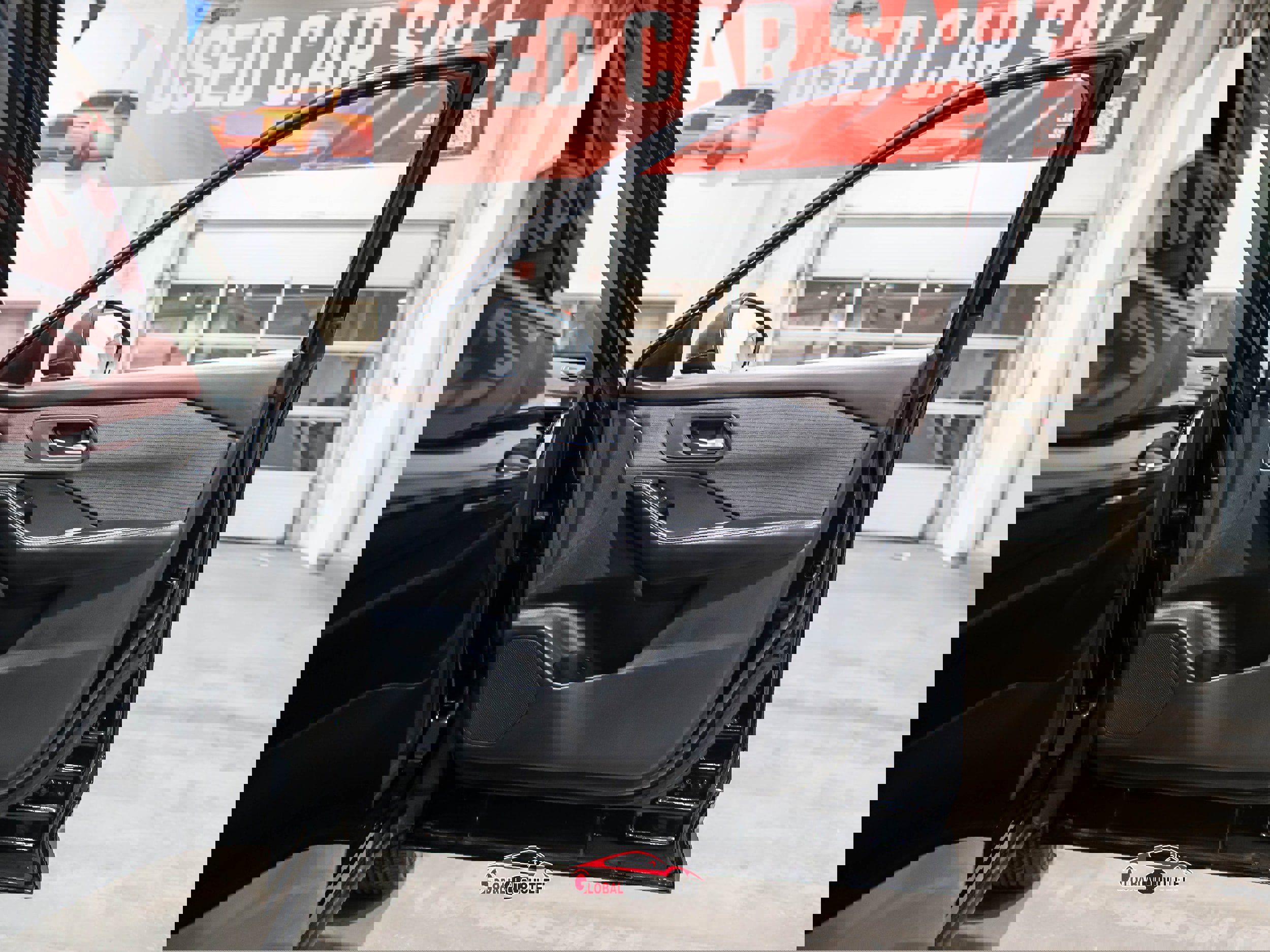 Used 2021 Nissan Rogue SV image 41