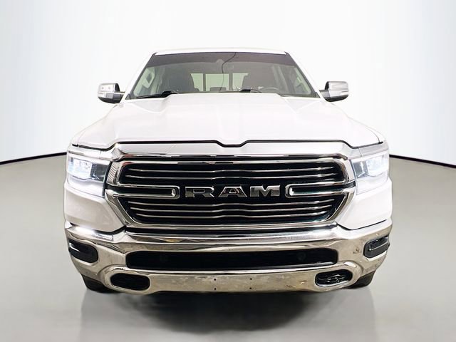 Used 2022 RAM 1500 Laramie AWD/4WD image 2
