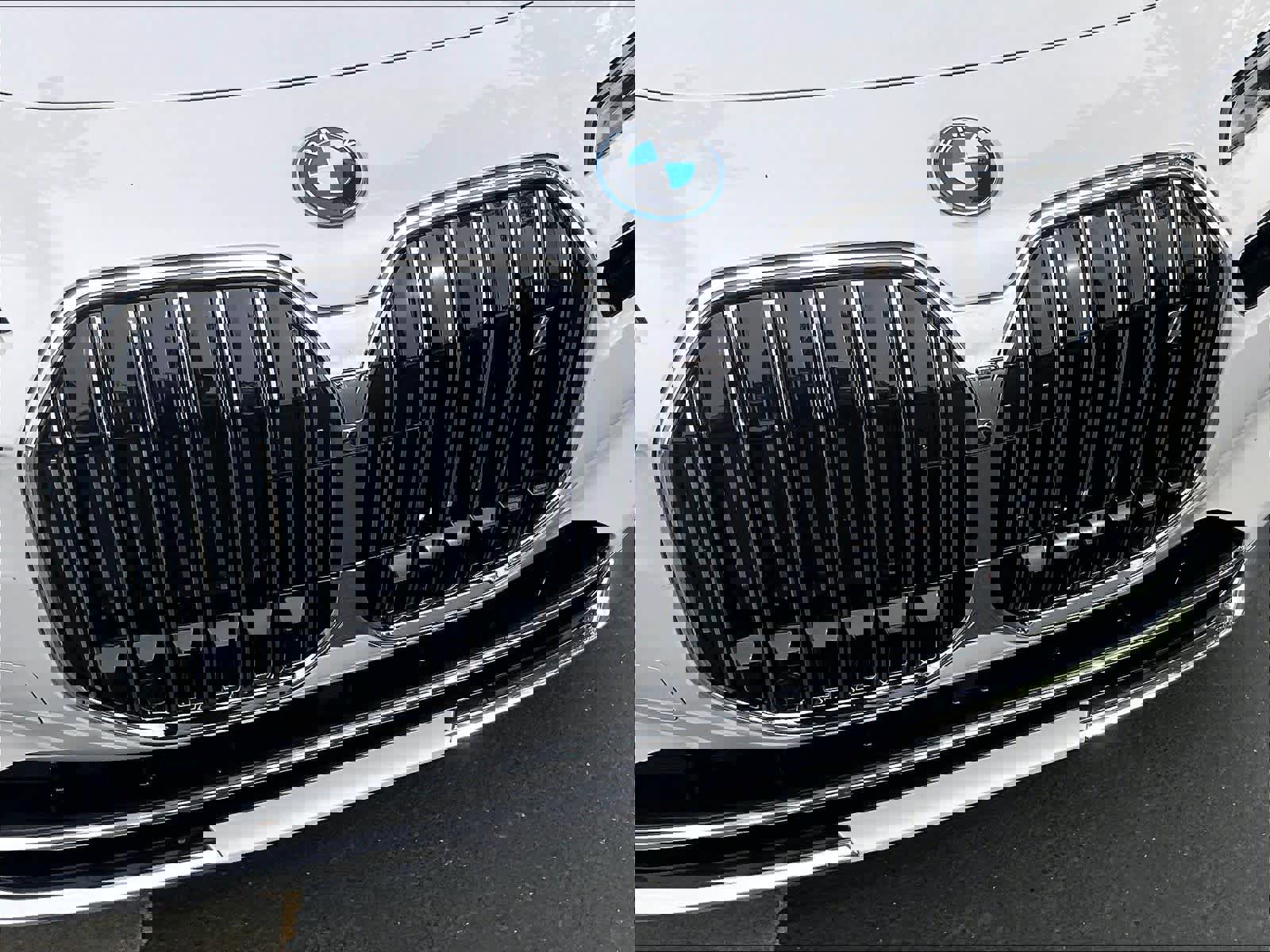 Certified 2024 BMW i7 xDrive60 image 31