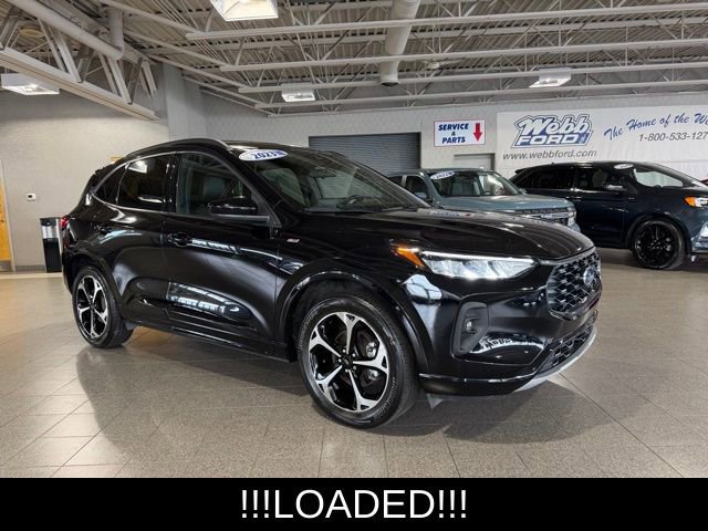 Used 2023 Ford Escape ST-Line Select w/ Tech Pack #2 image 2