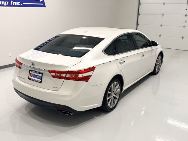 Used 2015 Toyota Avalon XLE Touring image 13