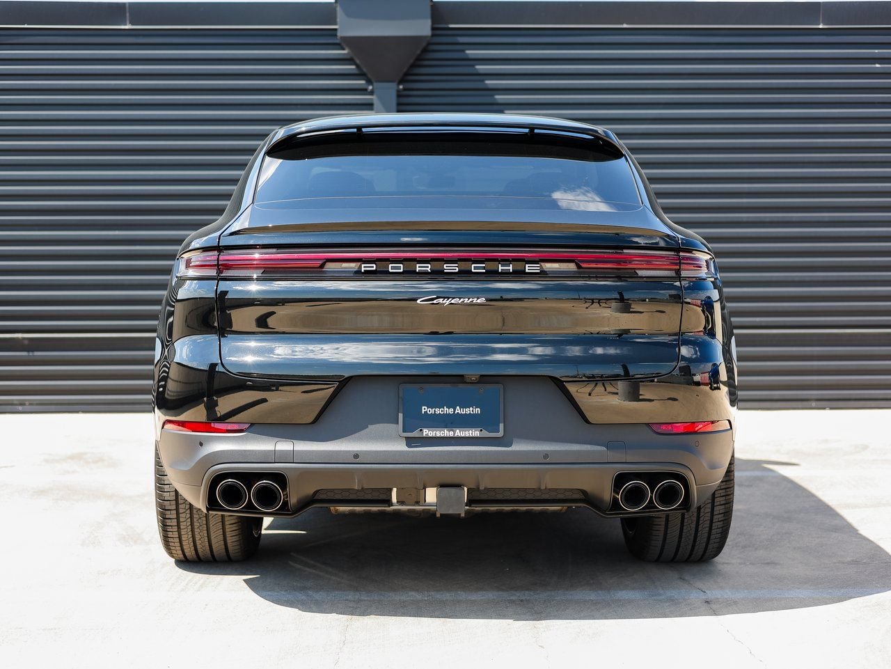 New 2026 Porsche Cayenne E-Hybrid Coupe AWD/4WD image 6