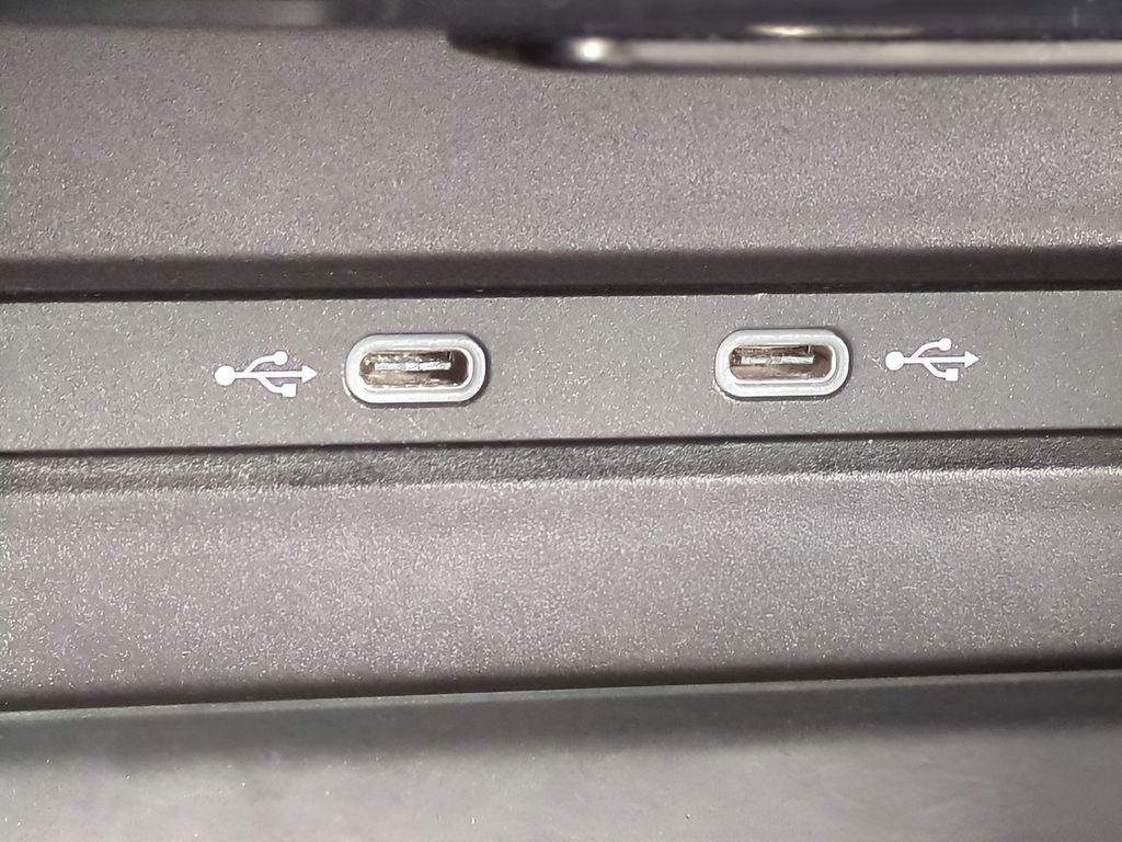 Used 2024 Volkswagen Taos SE image 22