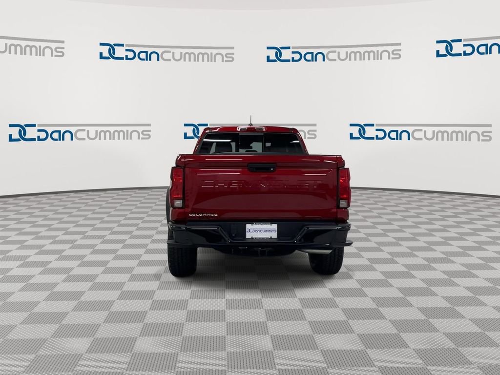 Used 2024 Chevrolet Colorado Trail Boss w/ Technology Package AWD/4WD image 7