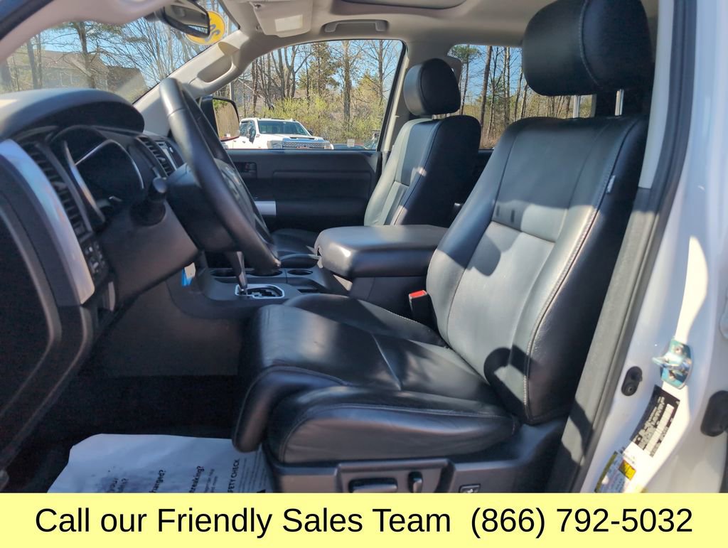 Used 2018 Toyota Sequoia TRD Sport AWD/4WD image 11