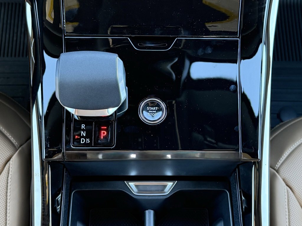 New 2026 Land Rover Range Rover Sport SE image 21