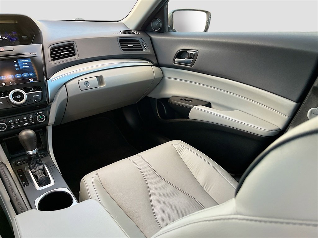 Used 2020 Acura ILX Technology Package image 23