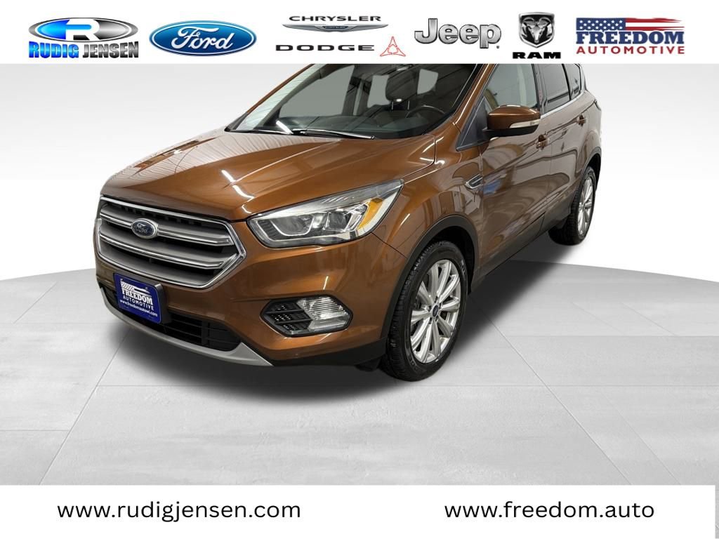 Used 2017 Ford Escape Titanium FWD image 1
